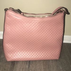 Pink Gucci shoulder bag
